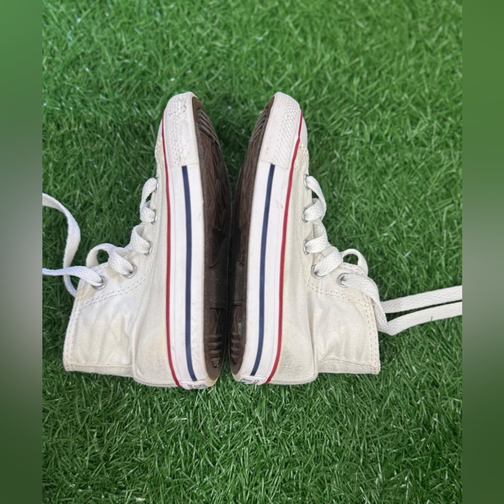 Converse Kids‎ White Sneakers Size 7 - Picture 6 of 9
